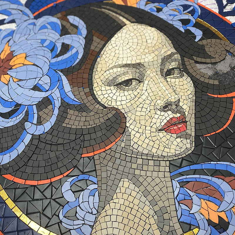 Chifoumi studio artiste, mosaïque